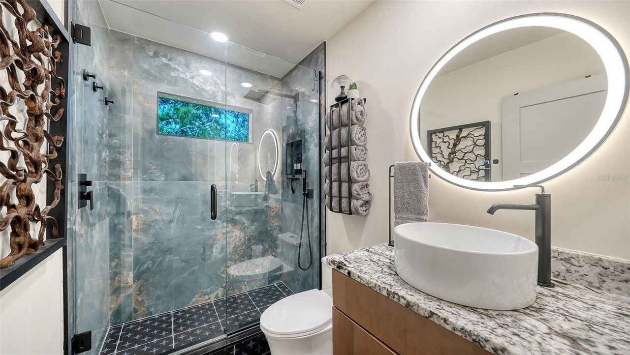 650 Oaks Creek Court, Osprey, FL 34229 Photo
