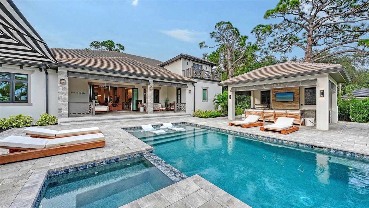 650 Oaks Creek Court, Osprey, FL 34229 Photo