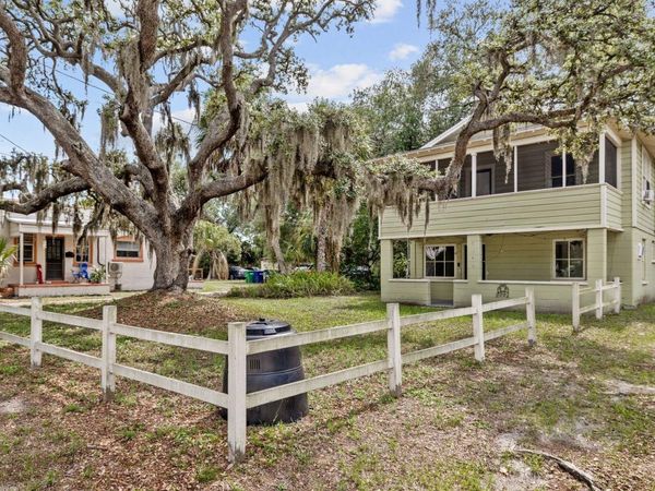 5914 N OLA AVENUE , TAMPA, FL 33604