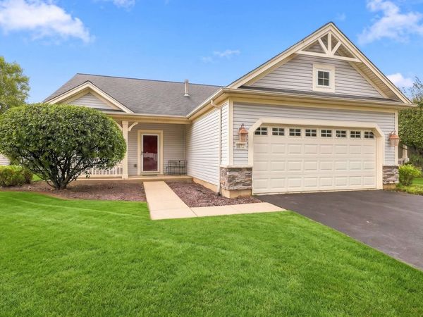11723 Wildrose Drive , Huntley, IL 60142