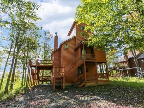 128 Forest Ridge Road, Davis, WV 26260