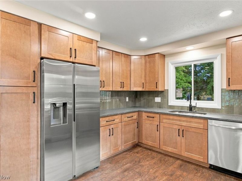 9581 Tamarin Court, Mentor, OH 44060 Photo 8