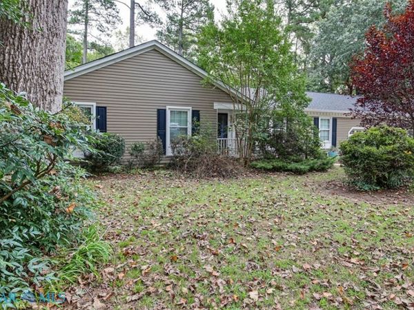 110 Bailey Drive , Yorktown, VA 23692