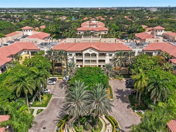 16102 Emerald Estates Dr , Unit 126, Weston, FL 33331