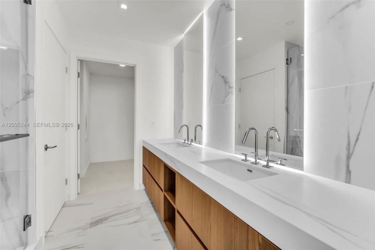 1400 Biscayne Blvd , Unit 602, Miami, FL 33132 Photo