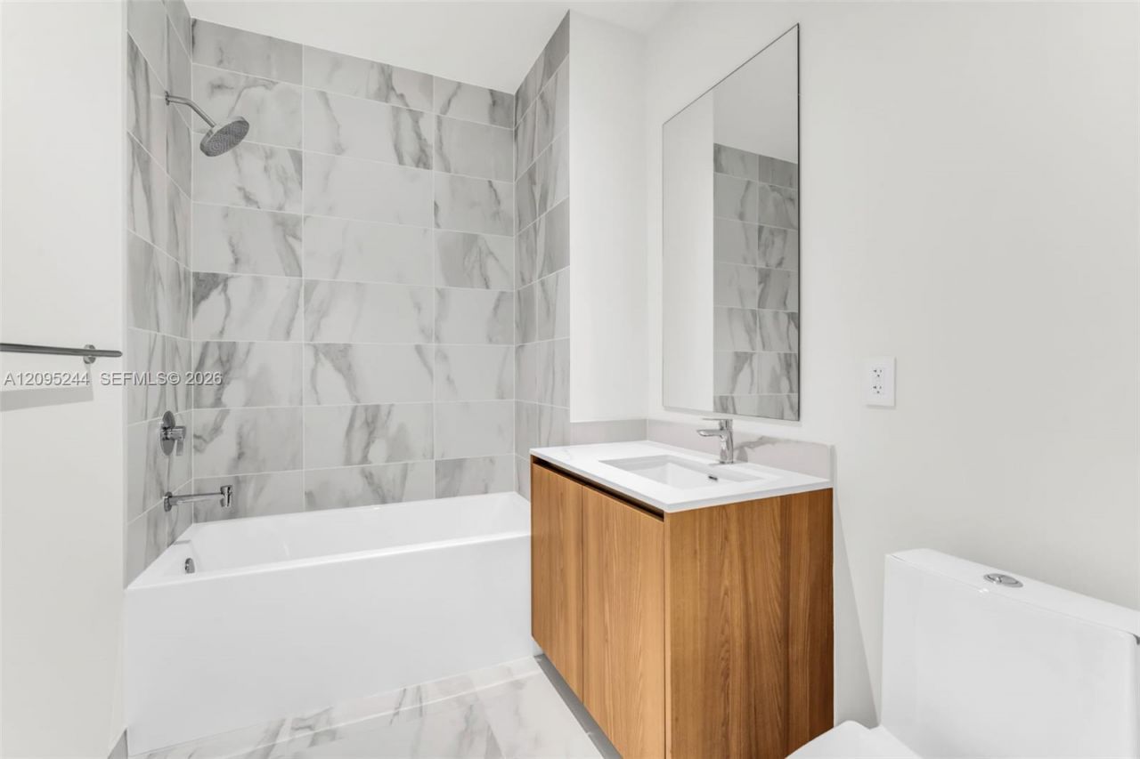 1400 Biscayne Blvd , Unit 602, Miami, FL 33132 Photo