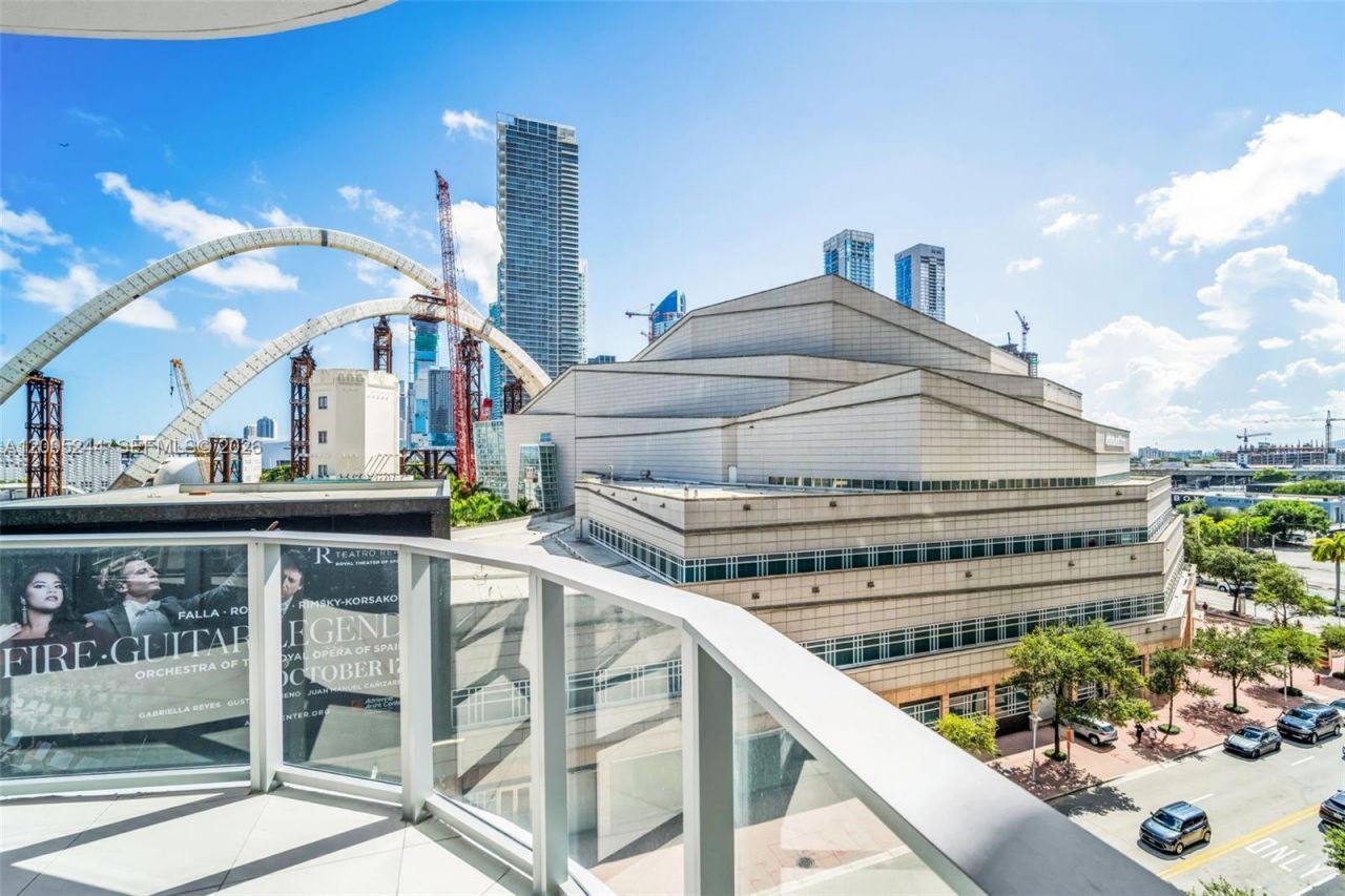1400 Biscayne Blvd , Unit 602, Miami, FL 33132 Photo