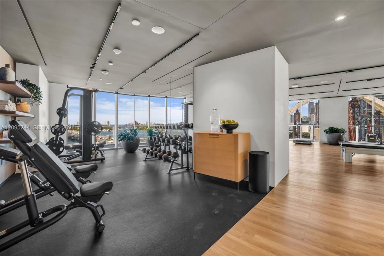 1400 Biscayne Blvd , Unit 602, Miami, FL 33132 Photo