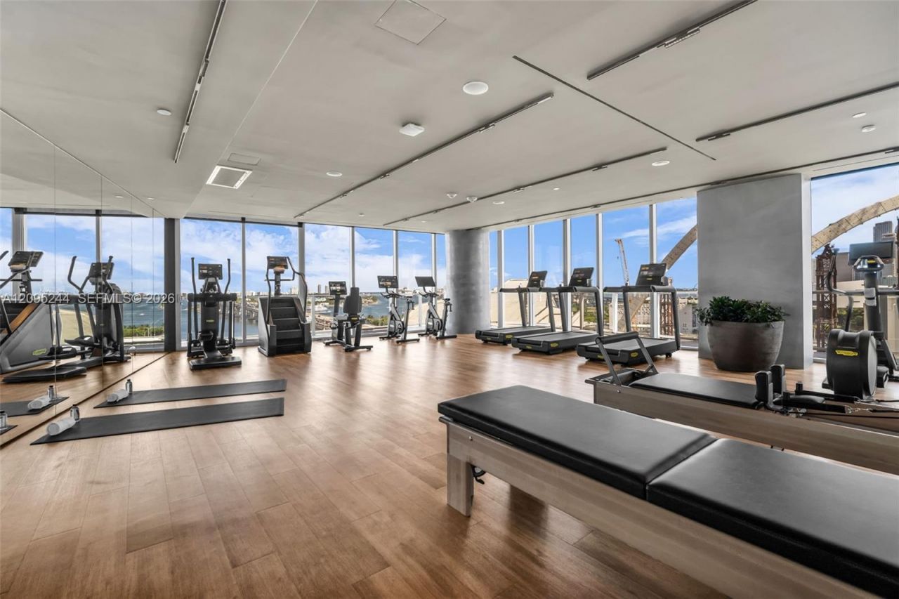 1400 Biscayne Blvd , Unit 602, Miami, FL 33132 Photo