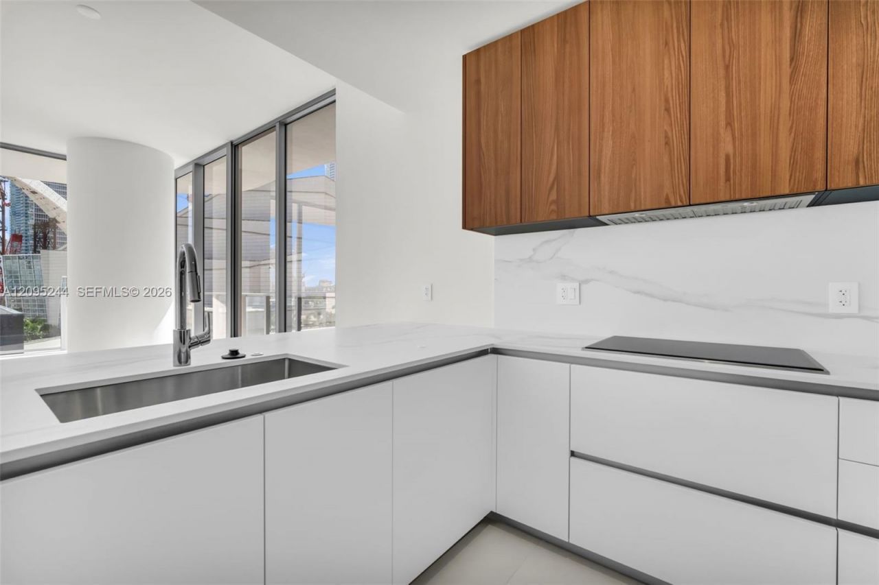 1400 Biscayne Blvd , Unit 602, Miami, FL 33132 Photo