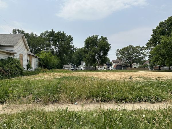 122 N Belmont Avenue , Indianapolis, IN 46222