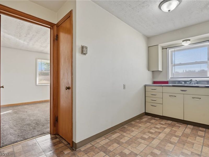 2006 Fulton Road NW, Canton, OH 44709 Photo 16