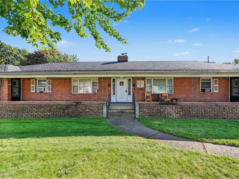 2006 Fulton Road NW, Canton, OH 44709 Photo 2