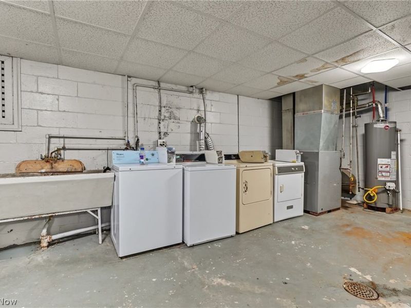 2006 Fulton Road NW, Canton, OH 44709 Photo 31
