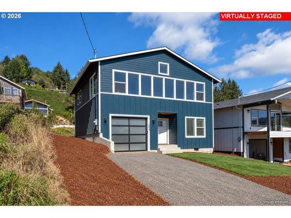 604 EVERGREEN AVE, Garibaldi, OR 97118