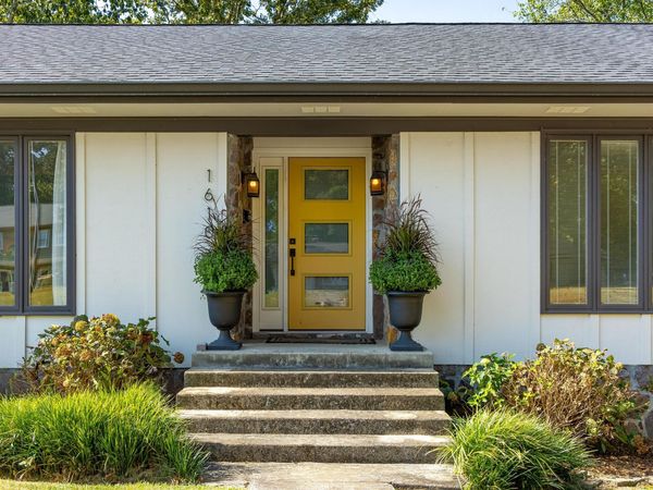 1610 Starboard Drive, Hixson, TN 37343