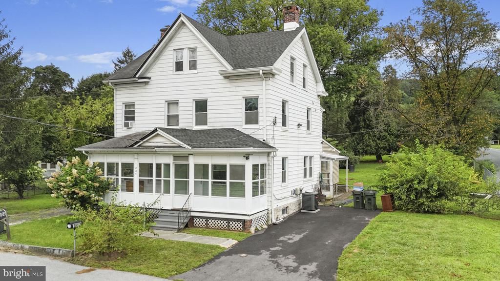 1802 OLIVE STREET , COATESVILLE, PA 19320