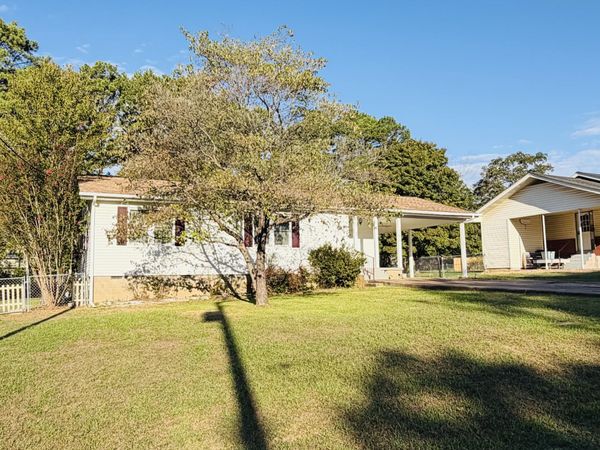 360 S 18th Street, Batesville, AR 72501