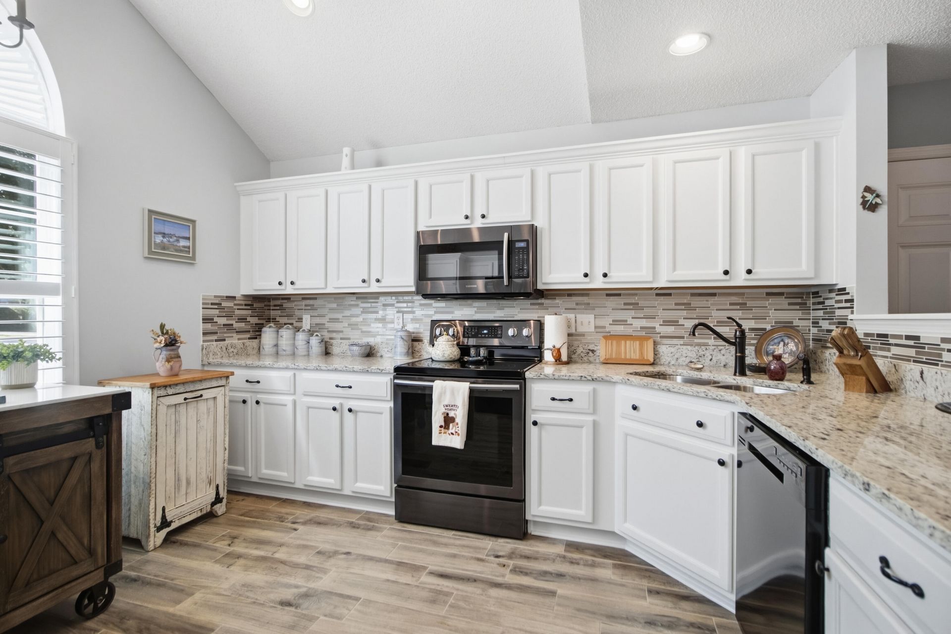 1200 Yellow Hawthorn Circle Photo 29