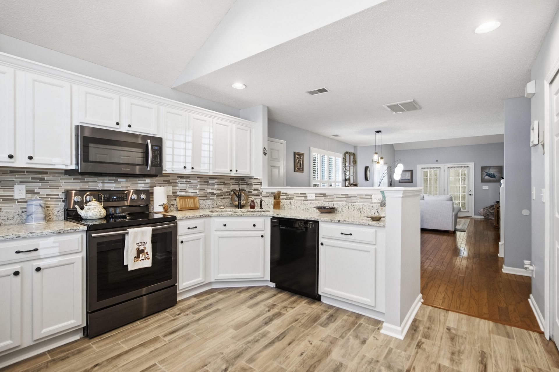 1200 Yellow Hawthorn Circle Photo 5