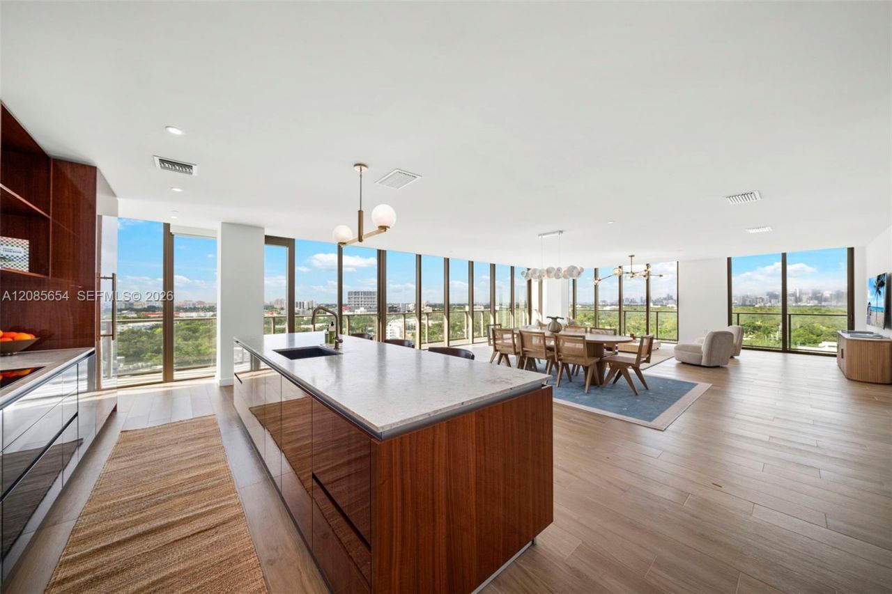 2678 Tigertail Ave , Unit 1101, Miami, FL 33133 Photo