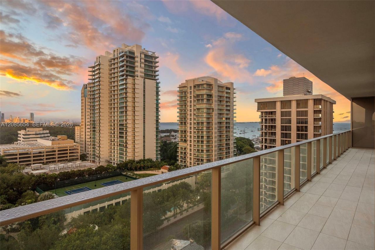 2678 Tigertail Ave , Unit 1101, Miami, FL 33133 Photo