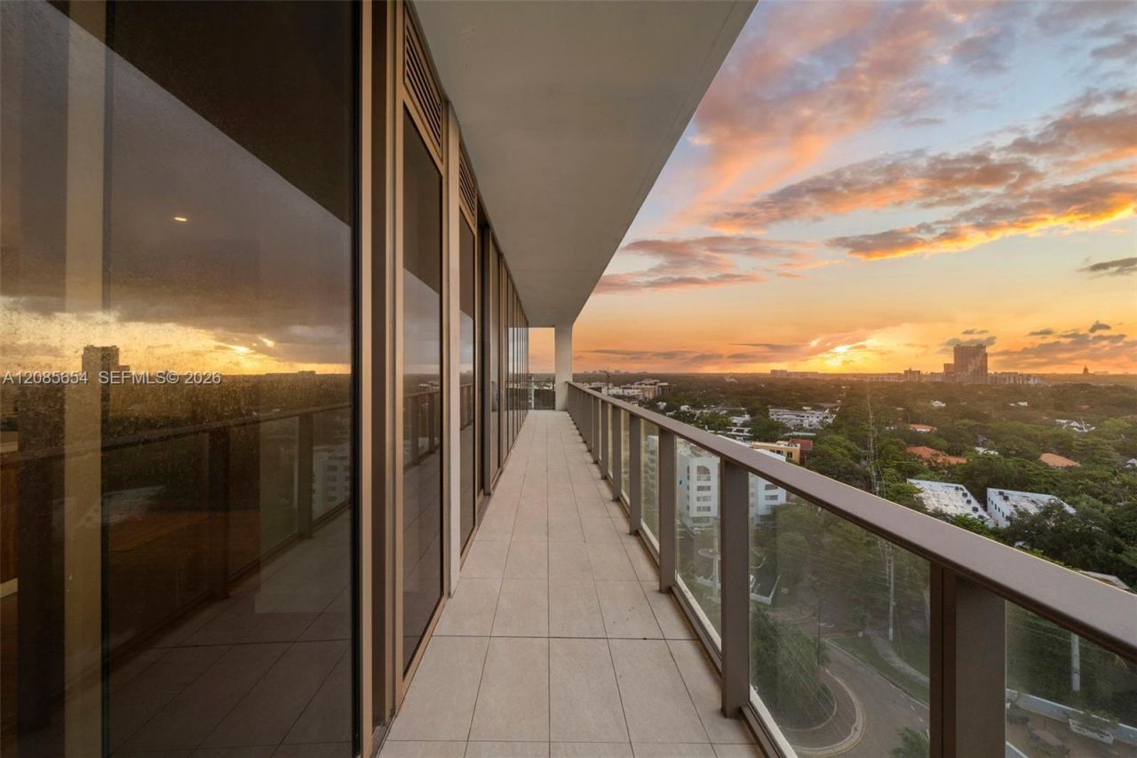 2678 Tigertail Ave , Unit 1101, Miami, FL 33133 Photo