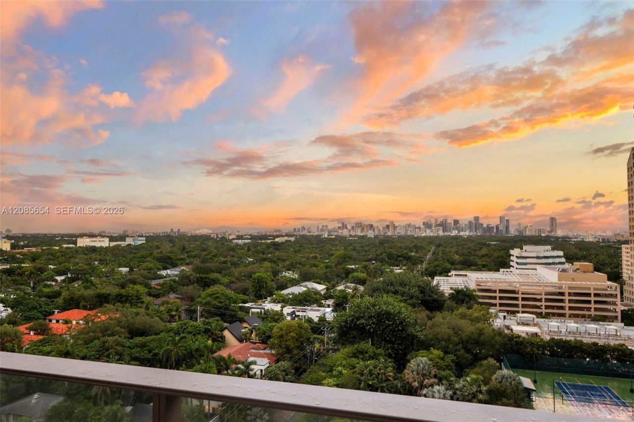 2678 Tigertail Ave , Unit 1101, Miami, FL 33133 Photo