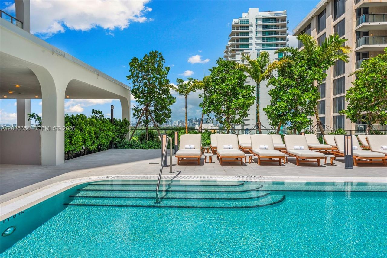 2678 Tigertail Ave , Unit 1101, Miami, FL 33133 Photo