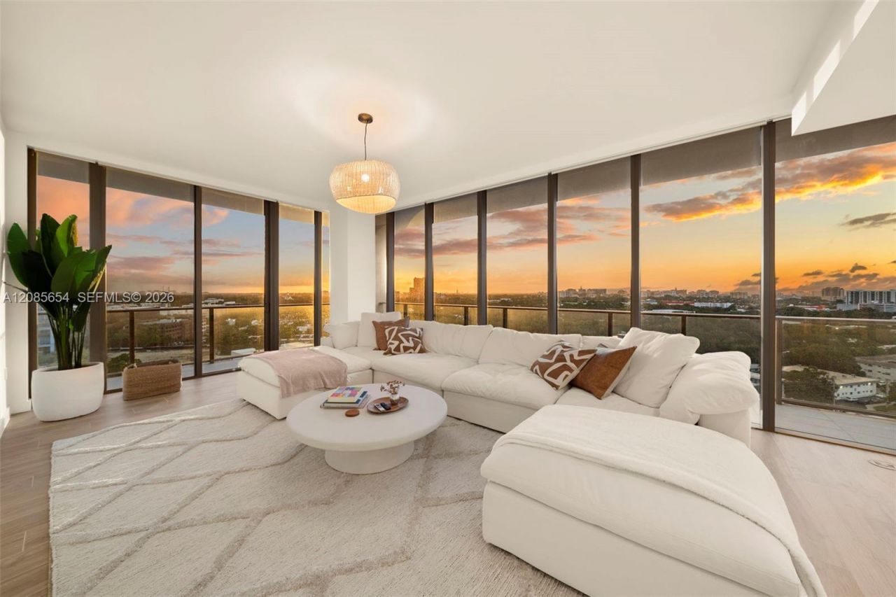 2678 Tigertail Ave , Unit 1101, Miami, FL 33133 Photo