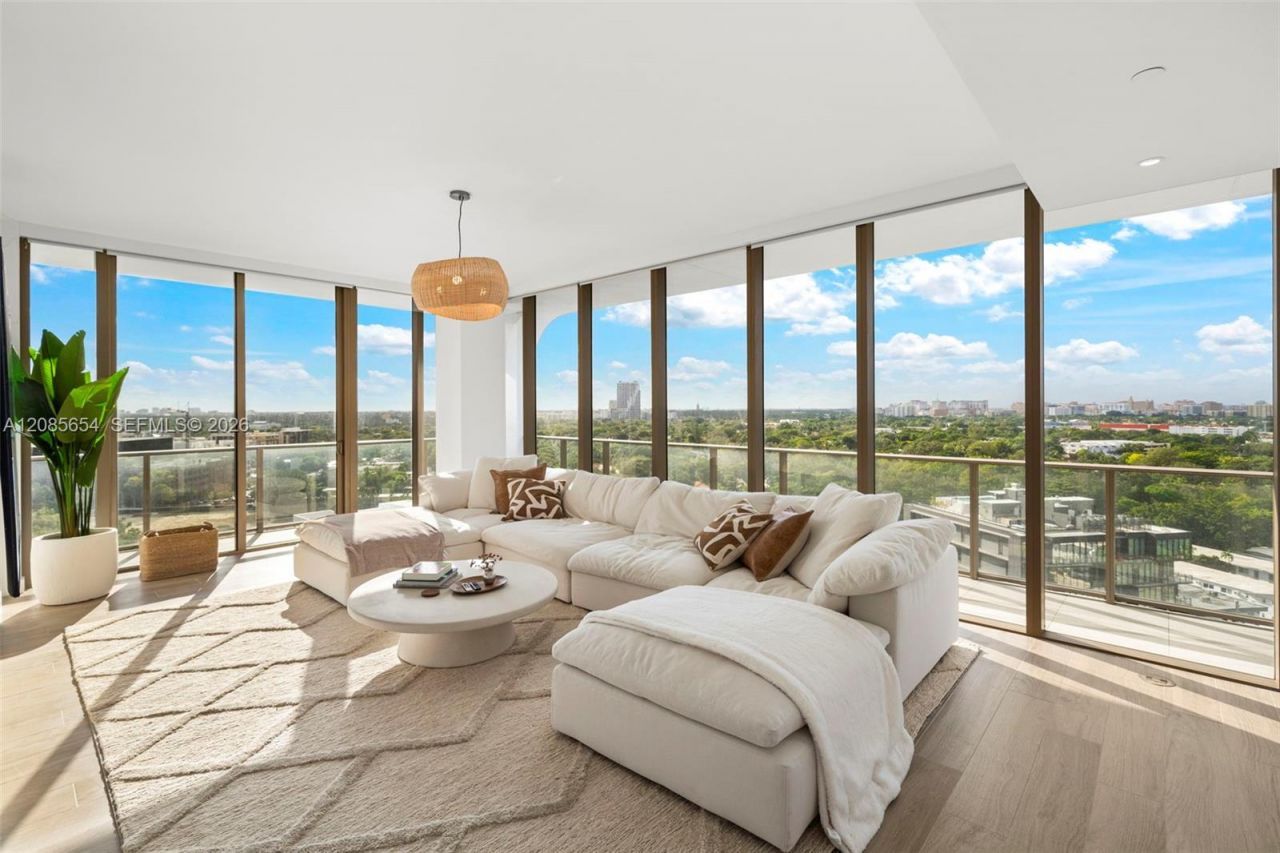 2678 Tigertail Ave , Unit 1101, Miami, FL 33133 Photo
