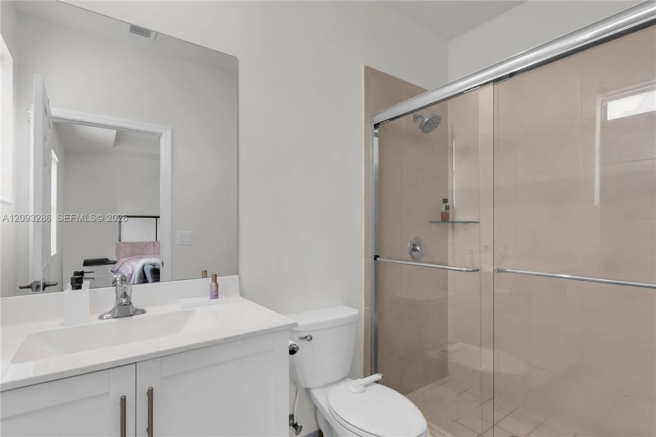 11127 W 32nd Ln , Hialeah, FL 33018 Photo