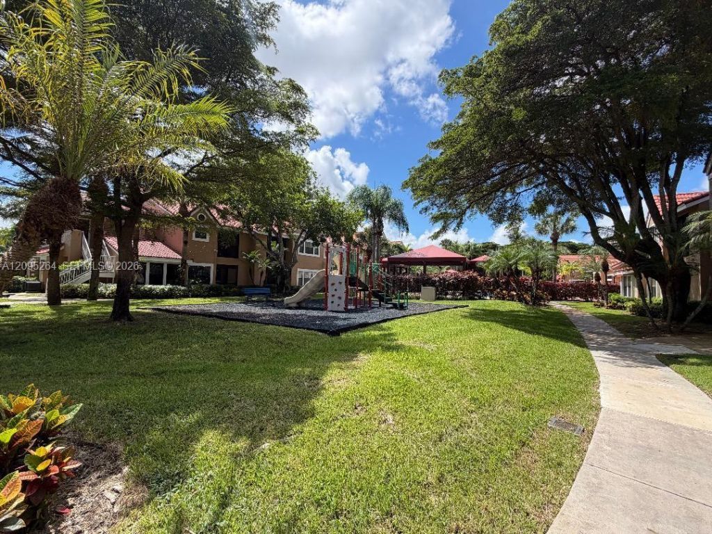 15560 SW 104th Ter , Unit 6210, Miami, FL 33196 Photo