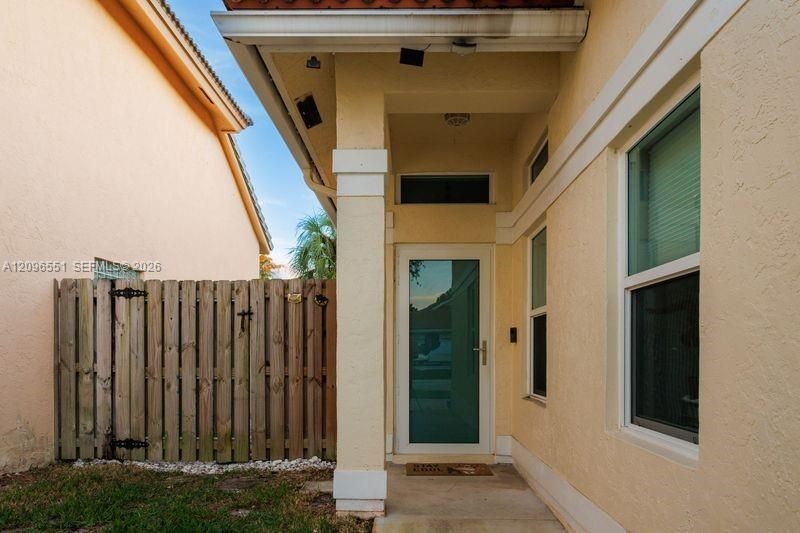 6952 NW 27th Ct , Margate, FL 33063 Photo