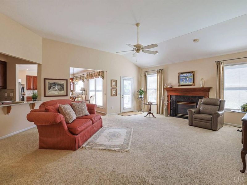 6020 Golf Club Lane, Fairfield Township, OH 45011 Photo 3