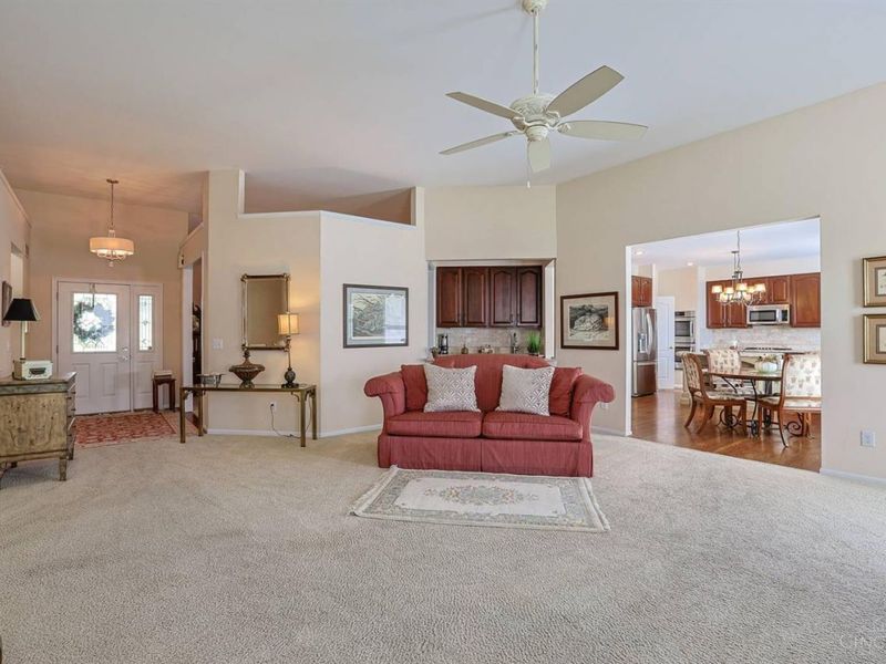6020 Golf Club Lane, Fairfield Township, OH 45011 Photo 5