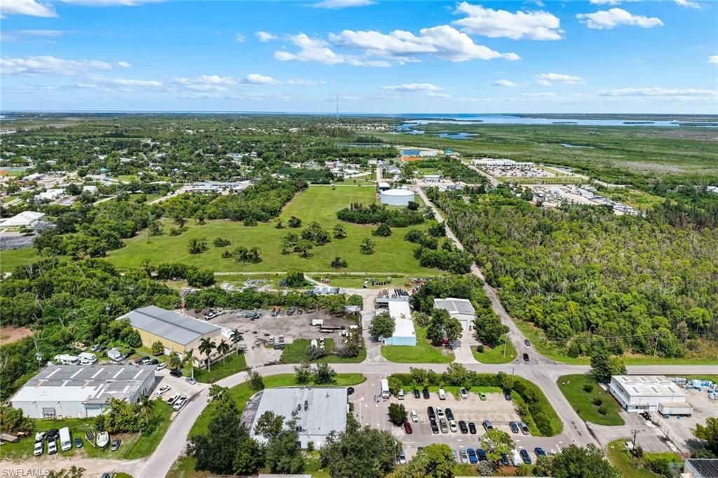 5476-5576 Doug Taylor Cir, Saint James City, FL 33956 Photo