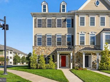 401 S ATWATER DRIVE, MALVERN, PA 19355