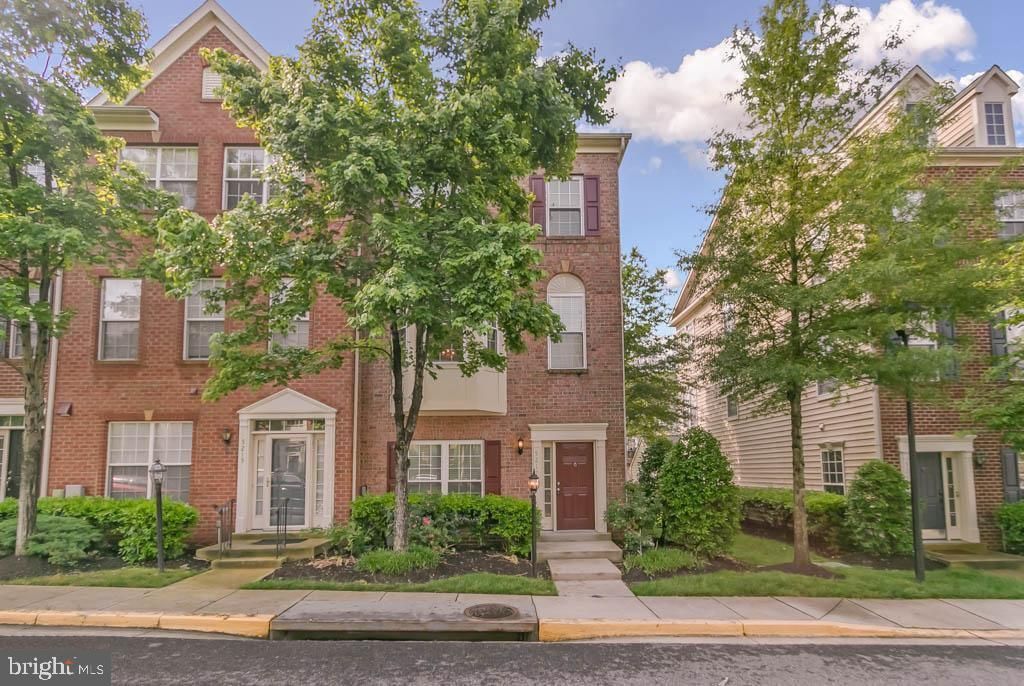 5217 MARIES RETREAT DRIVE , BOWIE, MD 20720