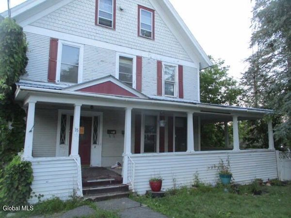 35 Montcalm Street, Ticonderoga, NY 12883