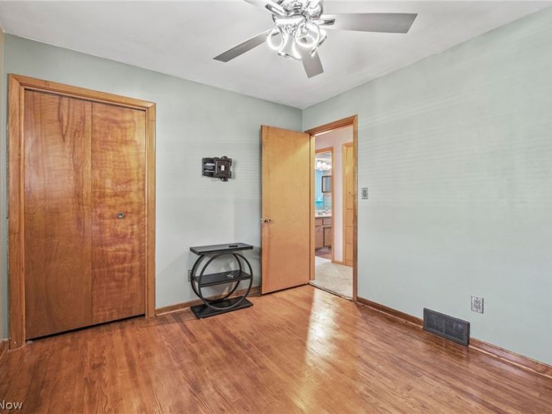 217 Clinton Avenue, Akron, OH 44301 Photo 13