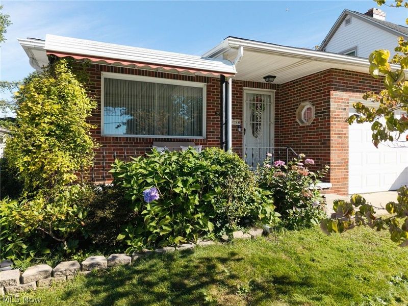 217 Clinton Avenue, Akron, OH 44301 Photo 3
