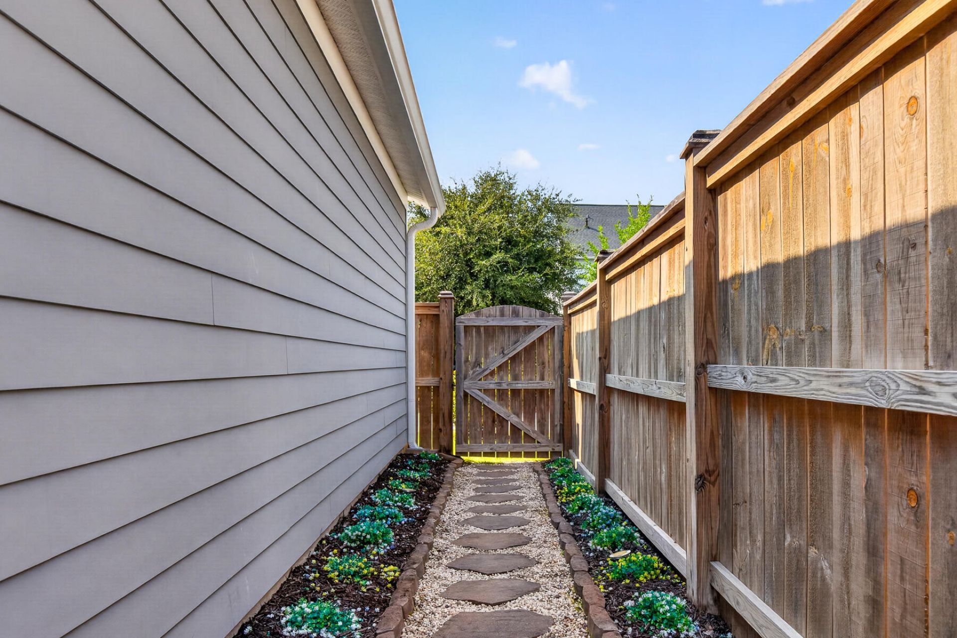 103 Fig Ivy Lane Photo 88