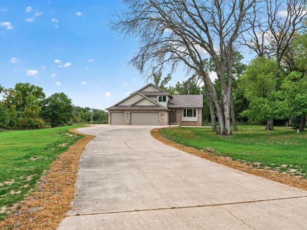 20964 Beaver Dam Court NE, East Bethel, MN 55011