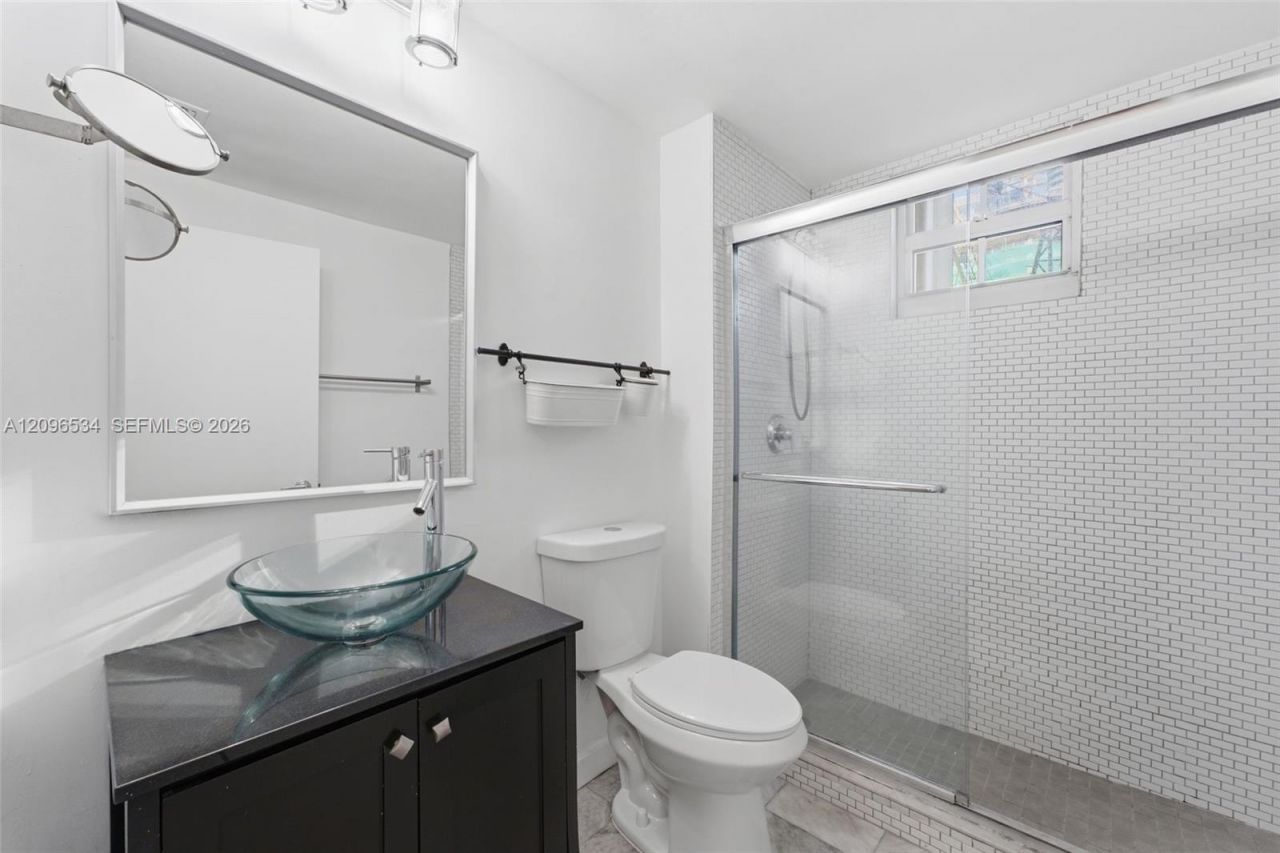 185 SE 14th Ter , Unit 1010, Miami, FL 33131 Photo