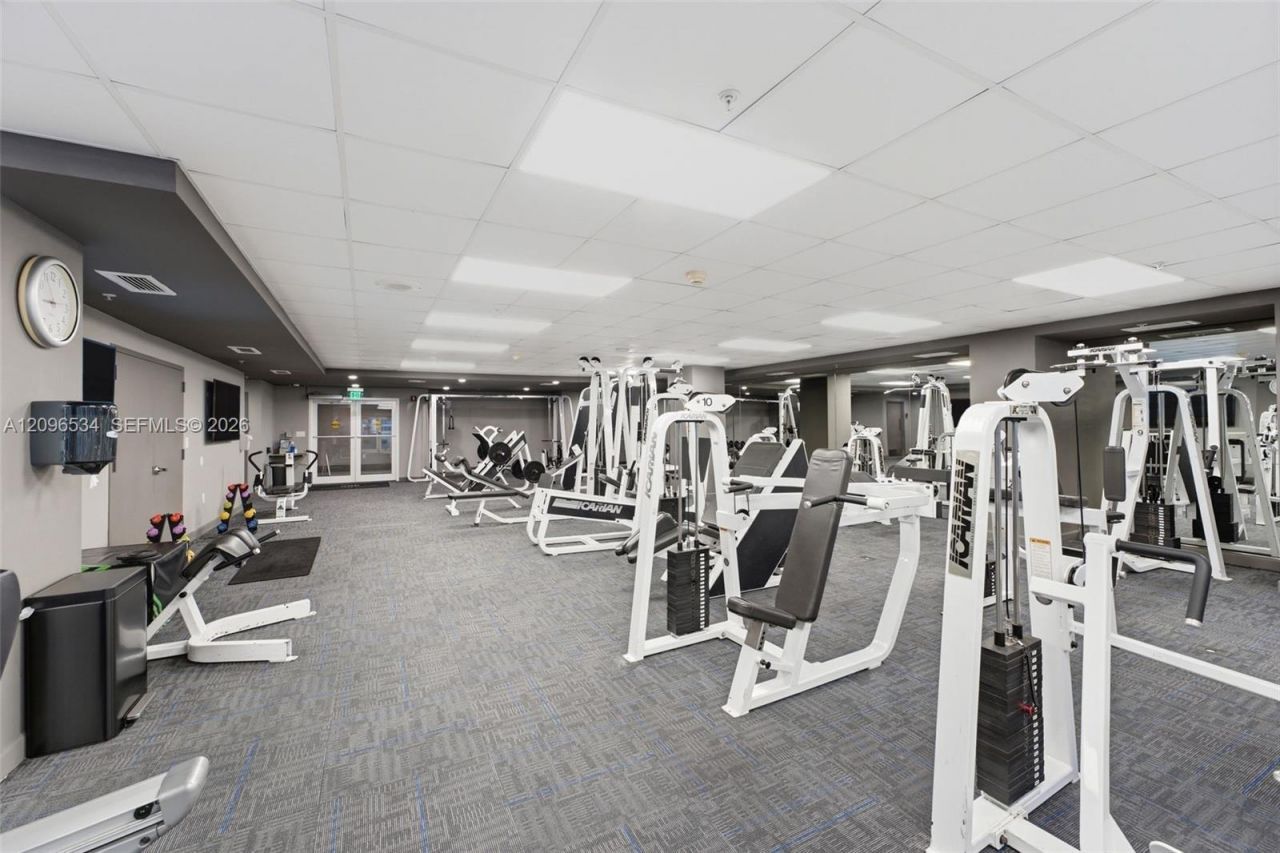 185 SE 14th Ter , Unit 1010, Miami, FL 33131 Photo