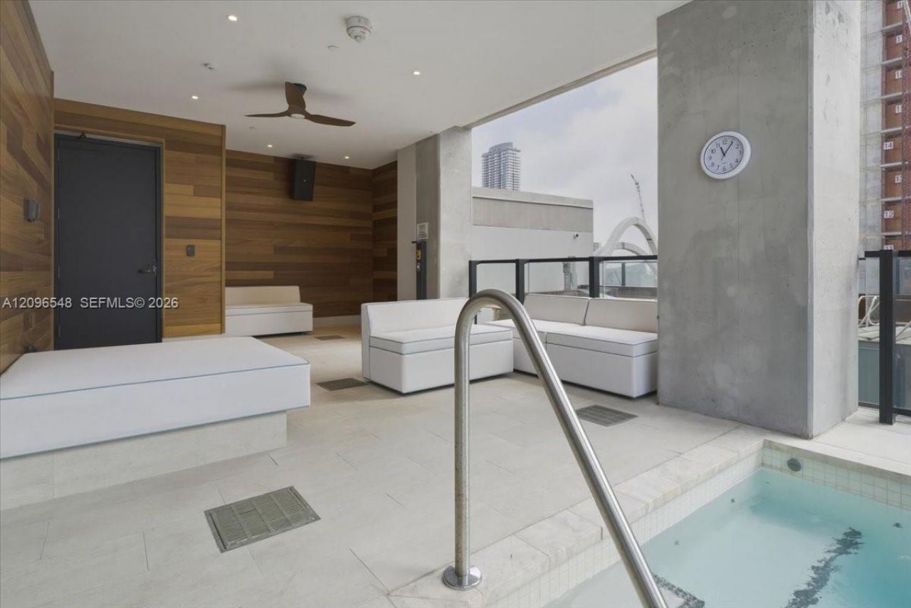 20 NE 11th St , Unit 3505, Miami, FL 33132 Photo