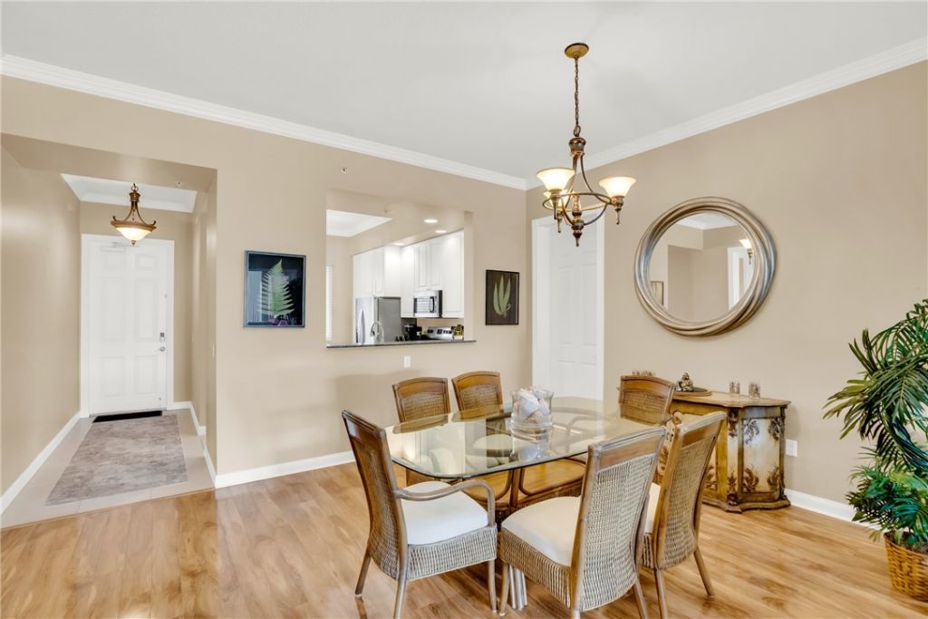 1 Harbour Isle Drive E, Unit 202, Fort Pierce, FL 34949 Photo