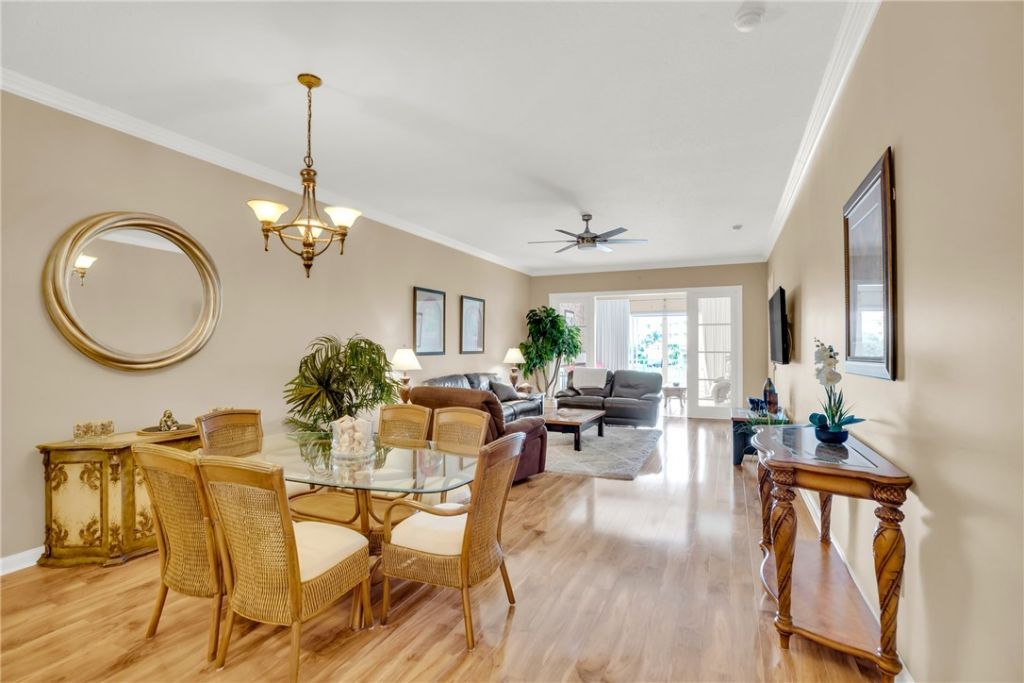 1 Harbour Isle Drive E, Unit 202, Fort Pierce, FL 34949 Photo