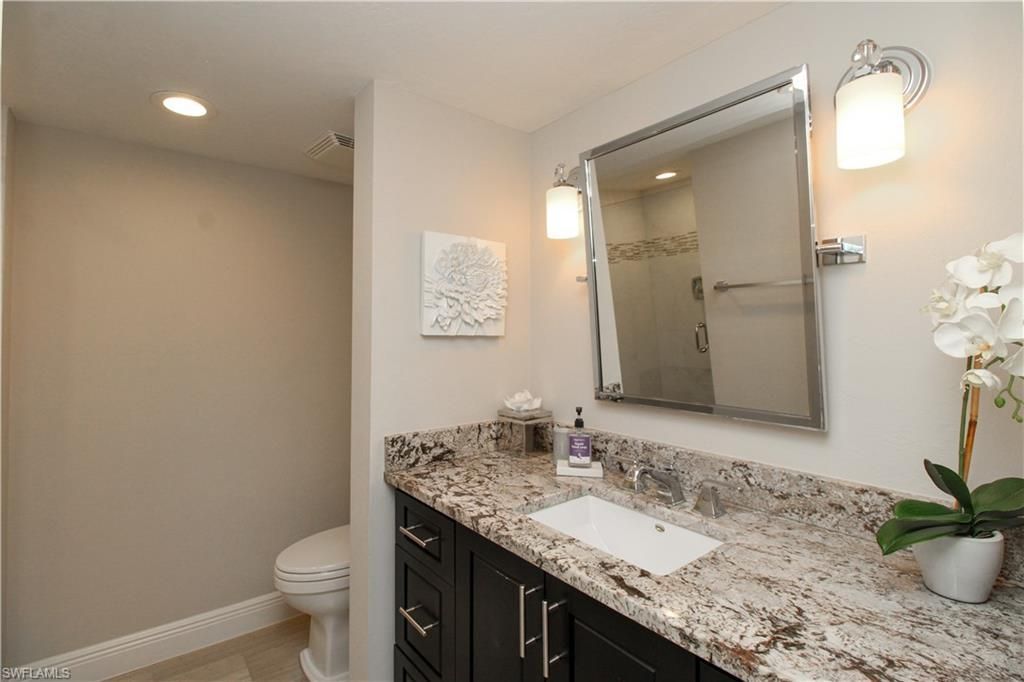 9653 Gulf Shore Dr , Unit 203, Naples, FL 34108 Photo